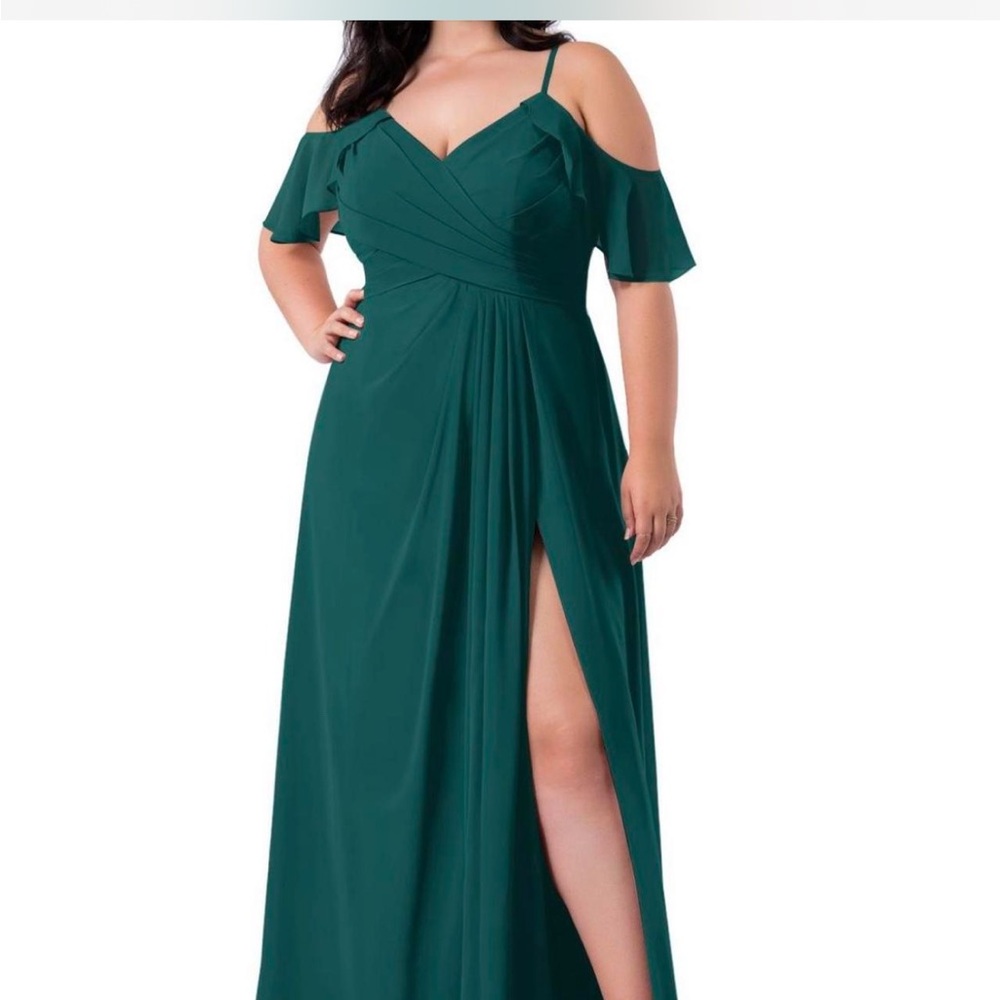 Azazie Bridesmaid Dakota Plus Size Dress 
Color - Peacock, size A24
